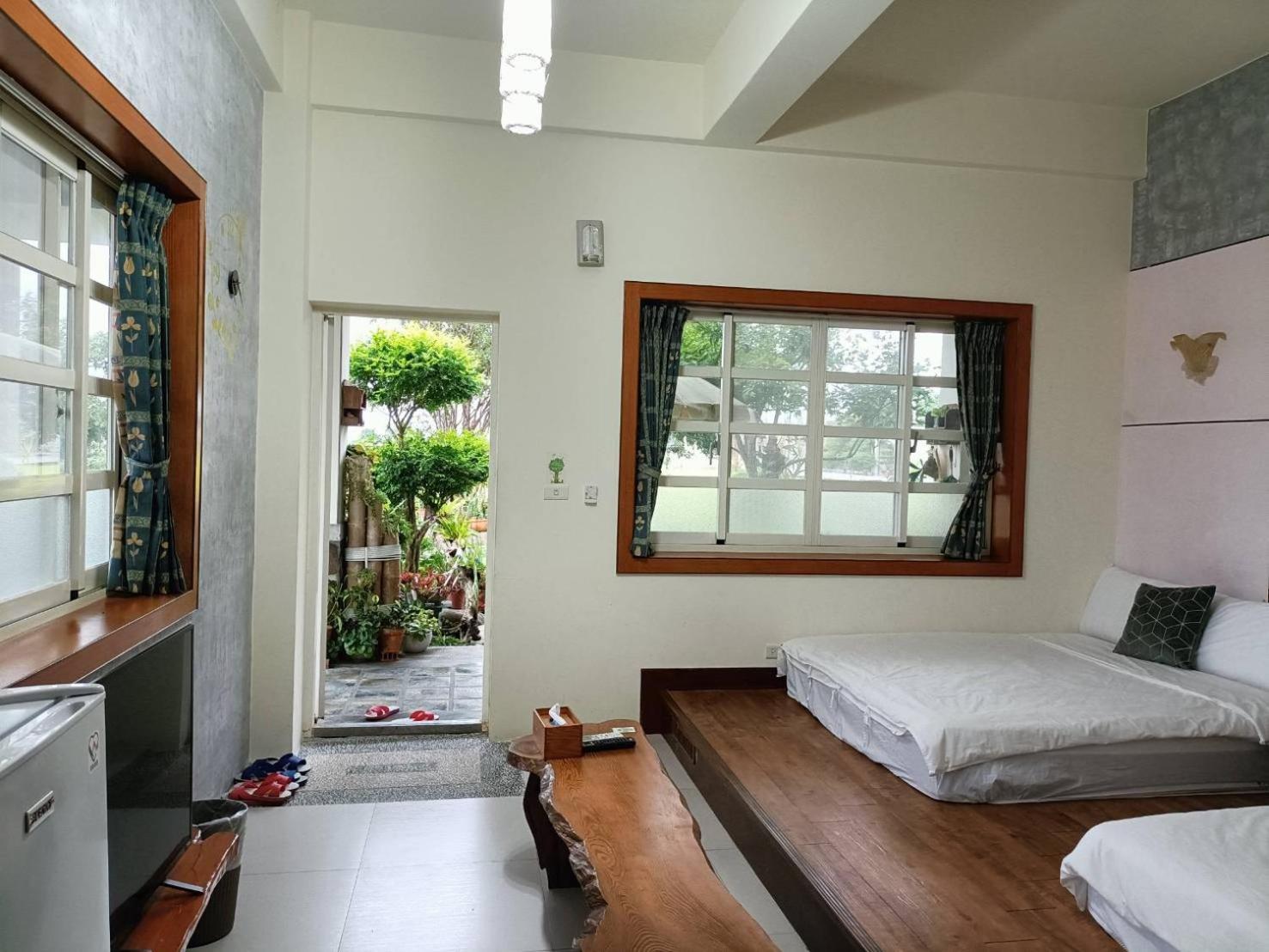 צ'ישאנג Xian Qing Yu Zhi Homestay מראה חיצוני תמונה
