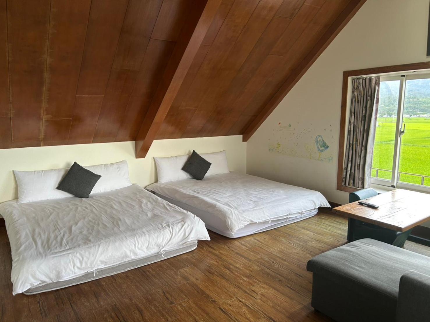 צ'ישאנג Xian Qing Yu Zhi Homestay מראה חיצוני תמונה