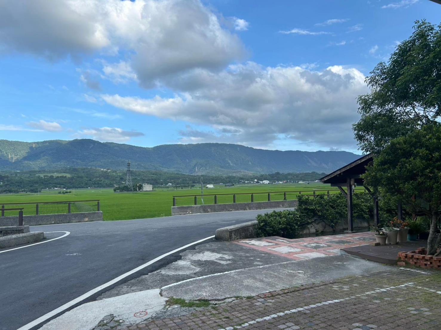 צ'ישאנג Xian Qing Yu Zhi Homestay מראה חיצוני תמונה