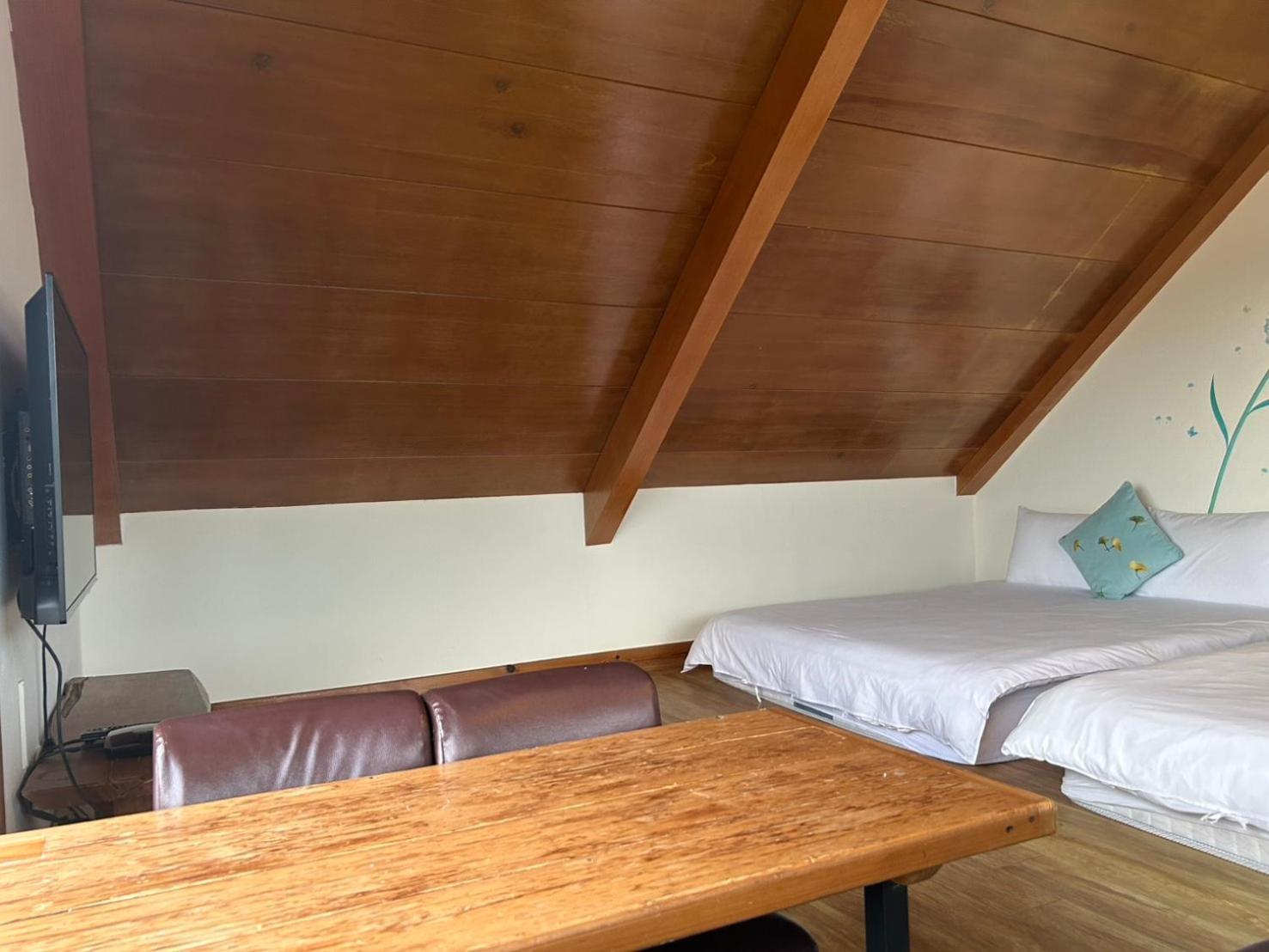צ'ישאנג Xian Qing Yu Zhi Homestay מראה חיצוני תמונה