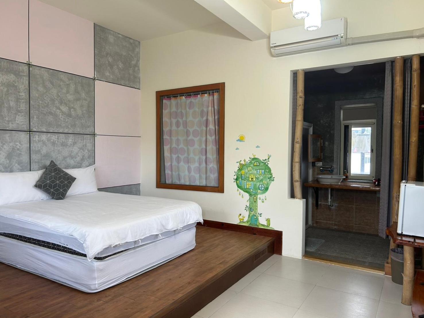 צ'ישאנג Xian Qing Yu Zhi Homestay חדר תמונה