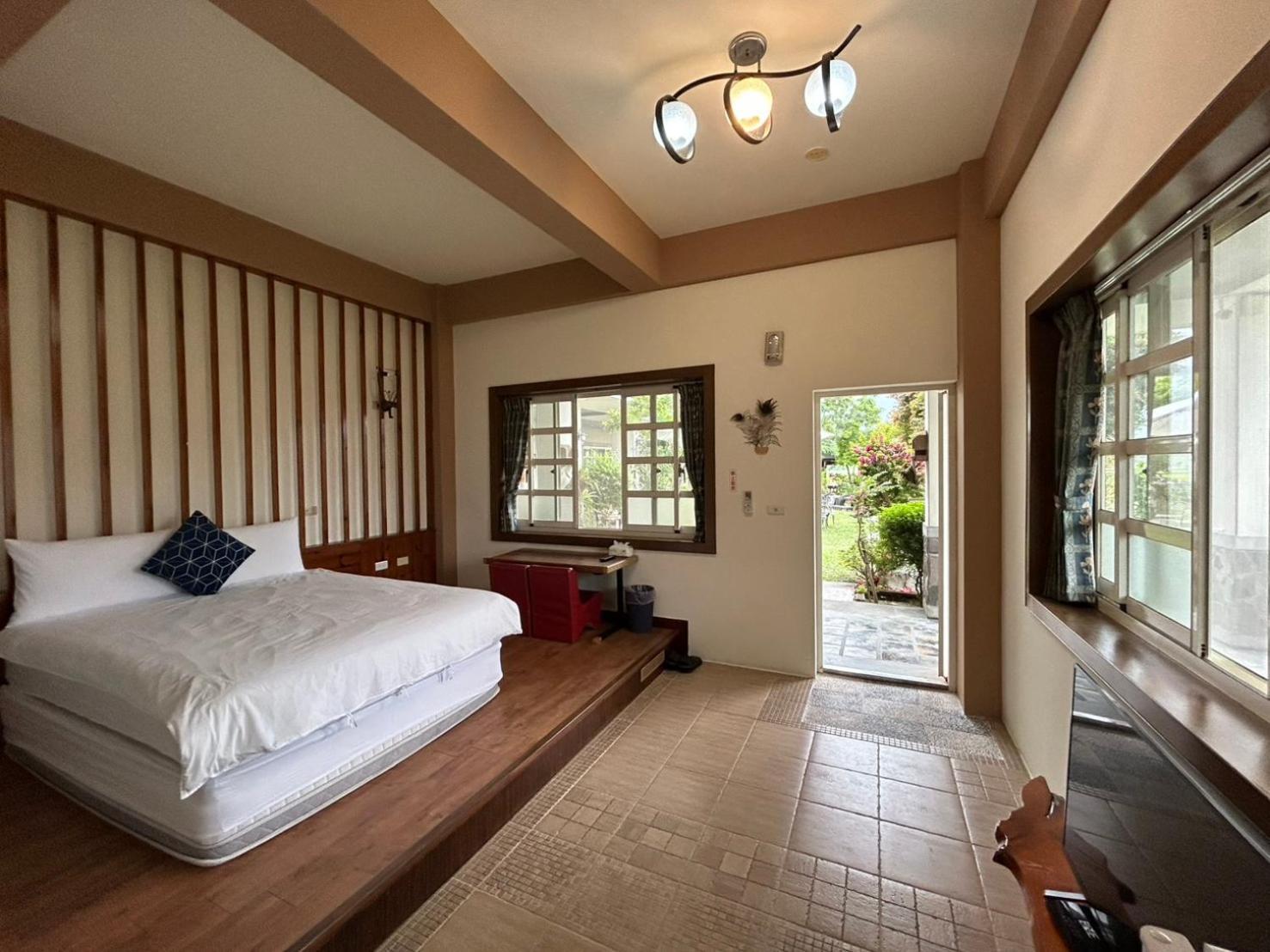 צ'ישאנג Xian Qing Yu Zhi Homestay חדר תמונה