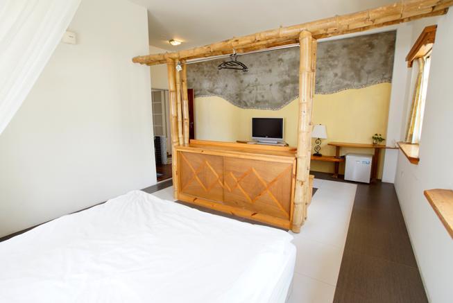 צ'ישאנג Xian Qing Yu Zhi Homestay מראה חיצוני תמונה