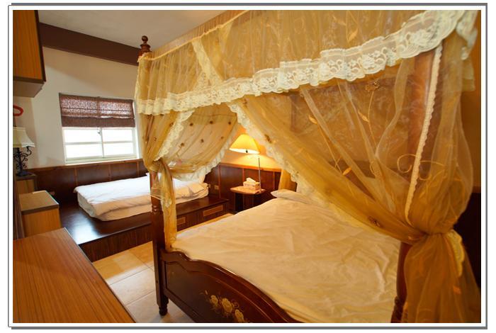 צ'ישאנג Xian Qing Yu Zhi Homestay מראה חיצוני תמונה